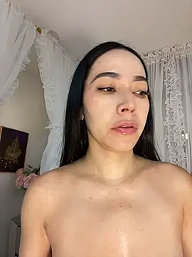 AmbarJenssen online show from July 2026 11:35:01 AM