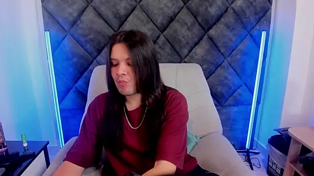 Snapshot of MatthewDavis_ chatting on April 2026 11:39:02 AM MatthewDavis online show from April 2026 11:39:02 AM