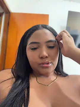 DaniXxx1 online show from April 2026 05:49:01 PM