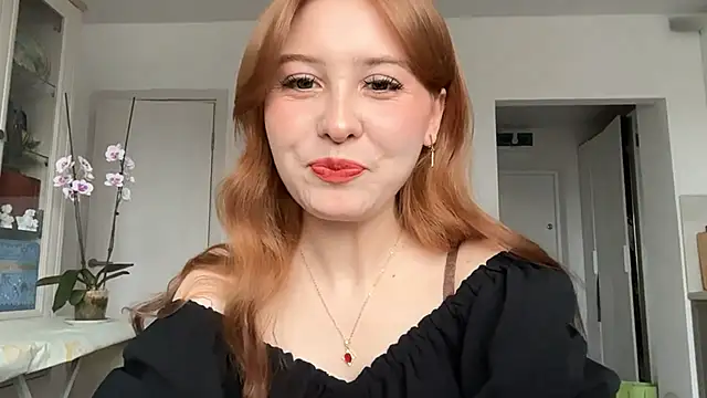 Snapshot of Amy_Bronson chatting on April 2026 12:09:02 PM Amy Bronson online show from April 2026 12:09:02 PM