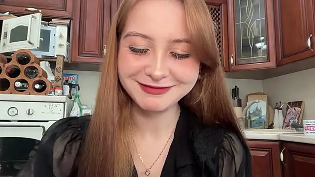 Snapshot of Amy_Bronson chatting on April 2026 11:33:01 AM Amy Bronson online show from April 2026 11:33:01 AM