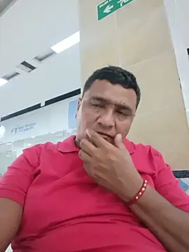 Snapshot of luis20212 chatting on May 2026 03:49:01 PM luis20212 online show from May 2026 03:49:01 PM