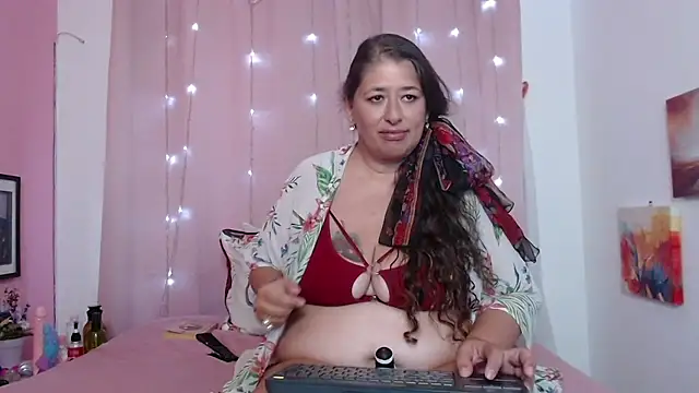 SALAMANDRA FRANCO online show from April 2026 09:20:01 PM