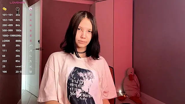 AmeliaMiotii online show from April 2026 10:19:02 AM