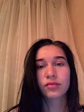 Snapshot of camila_beautiful chatting on April 2026 09:30:02 PM camila beautiful online show from April 2026 09:30:02 PM