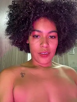 baddie delaylaa online show from April 2026 07:21:02 PM