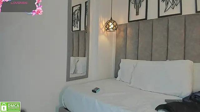 Natasha Marin online show from April 2026 07:44:02 PM