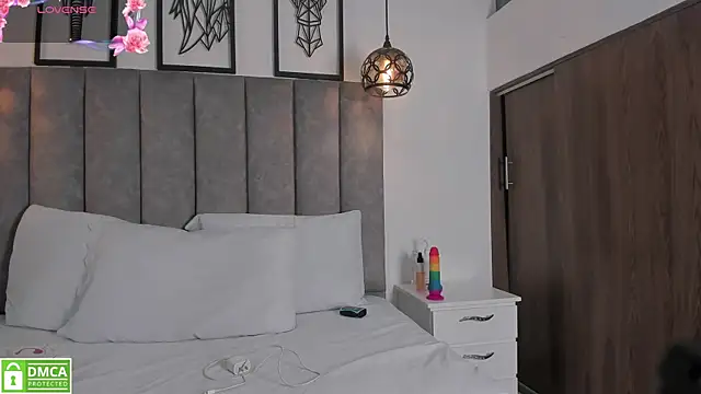 Natasha Marin online show from April 2026 07:51:02 PM