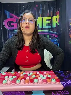 Norabyxxx online show from March 2026 03:28:01 AM