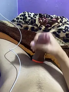 sallan3242 online show from April 2026 02:42:01 PM