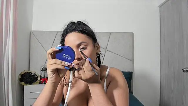 VeraBellucci online show from April 2026 11:10:02 AM