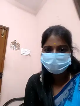 Snapshot of Tamil_Hot_Thara chatting on July 2026 04:23:02 PM Tamil Hot Thara online show from July 2026 04:23:02 PM