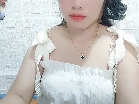 Snapshot of Viakiee chatting on May 2026 09:15:02 AM Viakiee online show from May 2026 09:15:02 AM