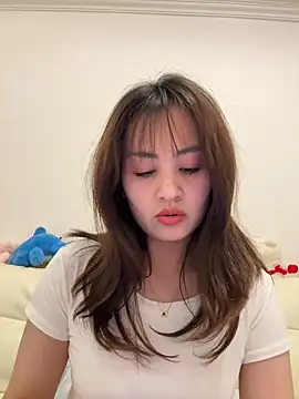 Yang 218 online show from April 2026 01:48:02 PM