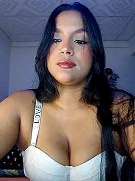 Kim roussee online show from April 2026 05:43:02 AM