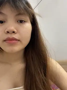 -Vaci- online show from April 2026 01:38:02 PM