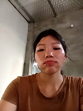 -Quyny- online show from April 2026 08:42:01 AM