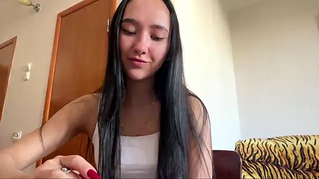 Liesenaniles online show from April 2026 06:09:01 AM