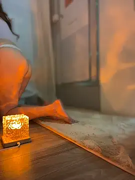 HongKong Lana online show from April 2026 06:19:01 AM