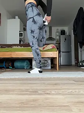 Snapshot of SexyDina_0 chatting on April 2026 01:38:02 PM SexyDina 0 online show from April 2026 01:38:02 PM