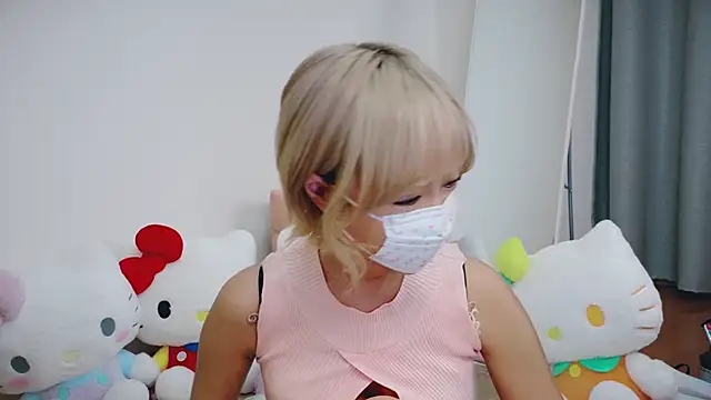 Snapshot of baby__cherry__ chatting on April 2026 12:00:02 PM baby cherry online show from April 2026 12:00:02 PM