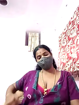 Snapshot of tamilratchasii chatting on April 2026 08:41:01 AM tamilratchasii online show from April 2026 08:41:01 AM