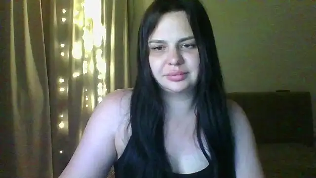 Dori Cutie online show from June 2026 06:02:01 PM