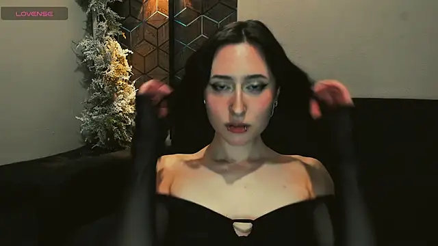 Snapshot of cherry_paws_ chatting on April 2026 10:55:01 PM cherry paws online show from April 2026 10:55:01 PM