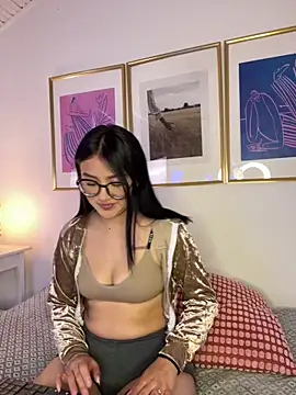 Snapshot of Aria_rouse chatting on April 2026 01:12:01 PM Aria rouse online show from April 2026 01:12:01 PM