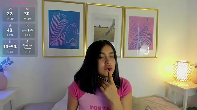 Snapshot of Aria_rouse chatting on April 2026 12:28:02 PM Aria rouse online show from April 2026 12:28:02 PM