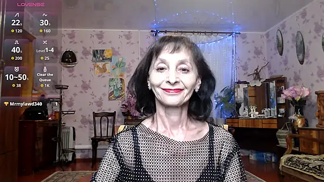 Snapshot of Shooting-Star- chatting on April 2026 05:04:02 PM Shooting-Star- online show from April 2026 05:04:02 PM