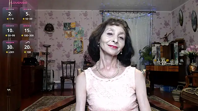 Snapshot of Shooting-Star- chatting on May 2026 06:14:02 PM Shooting-Star- online show from May 2026 06:14:02 PM