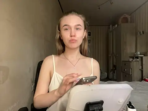 melissashineeee online show from April 2026 09:10:01 AM