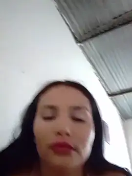 Snapshot of scarletmouse chatting on April 2026 07:18:02 PM scarletmouse online show from April 2026 07:18:02 PM