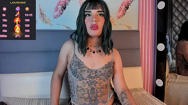 GlossyBratz online show from May 2026 08:26:01 PM