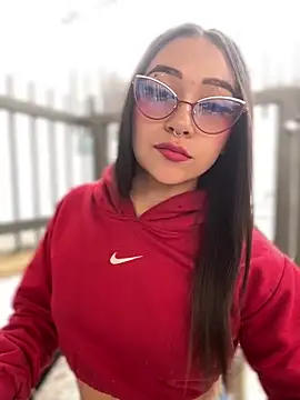 Snapshot of Ashley_pinkk21 chatting on March 2026 09:47:02 PM Ashley pinkk21 online show from March 2026 09:47:02 PM