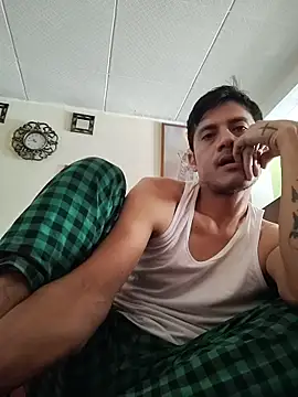 Snapshot of Paul_Velvet chatting on April 2026 01:56:01 PM Paul Velvet online show from April 2026 01:56:01 PM