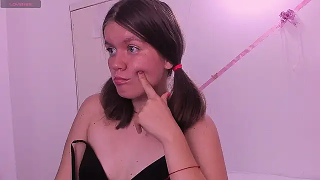  Lunasex  online show from April 2026 08:26:01 PM