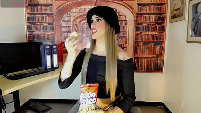 rashell queen online show from March 2026 09:59:02 PM