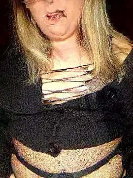 Ninettahot online show from April 2026 09:42:01 PM