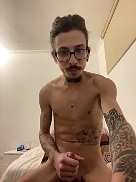 younghotcook online show from March 2026 12:54:01 AM