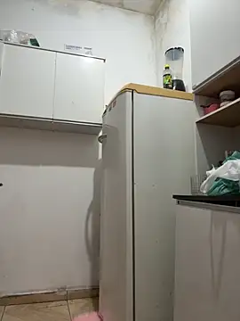 Marianapaiv online show from April 2026 08:53:01 PM