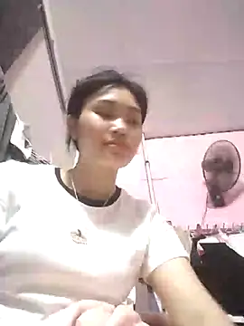 Snapshot of Saryloveparadise chatting on March 2026 06:46:02 AM Saryloveparadise online show from March 2026 06:46:02 AM