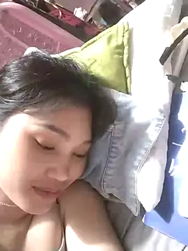 Snapshot of Saryloveparadise chatting on April 2026 07:31:01 AM Saryloveparadise online show from April 2026 07:31:01 AM