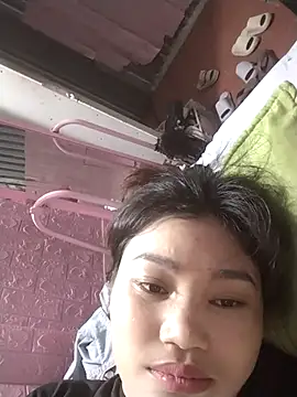 Snapshot of Saryloveparadise chatting on April 2026 06:33:01 AM Saryloveparadise online show from April 2026 06:33:01 AM