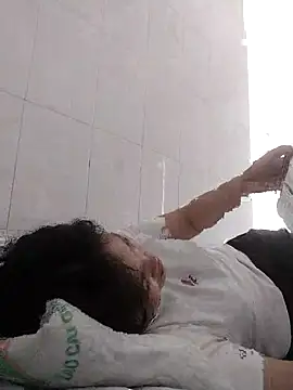 Snapshot of Saryloveparadise chatting on April 2026 08:15:01 AM Saryloveparadise online show from April 2026 08:15:01 AM