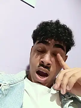 LucaColmal online show from April 2026 02:11:02 AM