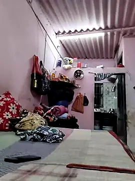 Snapshot of Kuwari_dulhan1 chatting on April 2026 03:23:01 PM Kuwari dulhan1 online show from April 2026 03:23:01 PM