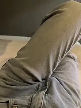 Snapshot of tanhualang001 chatting on April 2026 02:58:02 PM tanhualang001 online show from April 2026 02:58:02 PM