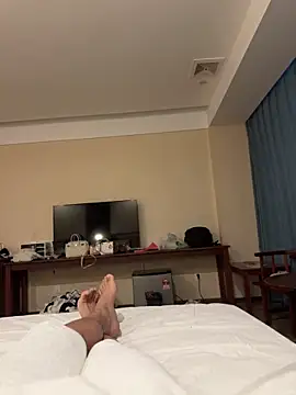 Snapshot of tanhualang001 chatting on April 2026 11:26:01 PM tanhualang001 online show from April 2026 11:26:01 PM